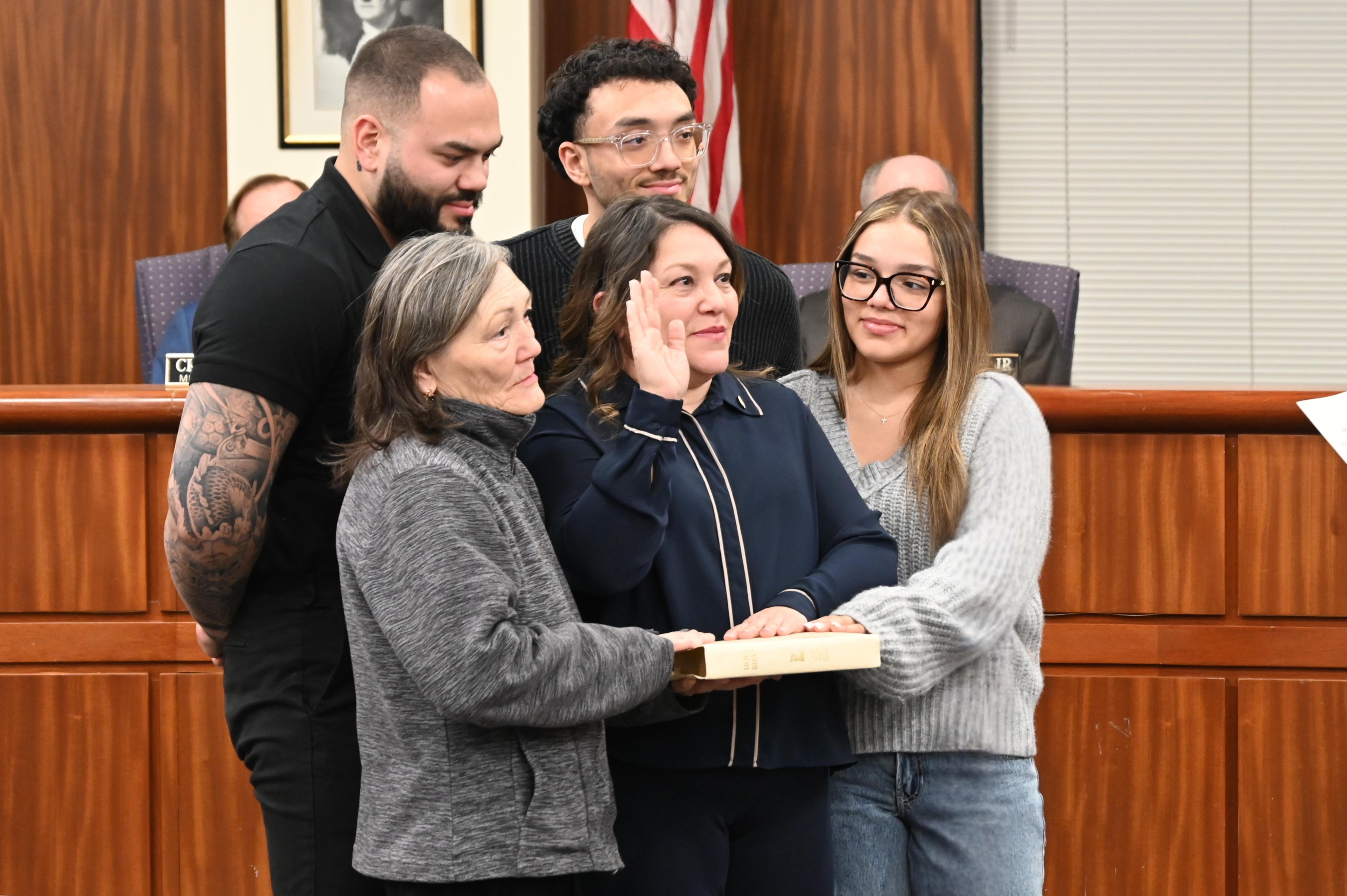 Council Swearing In (1)